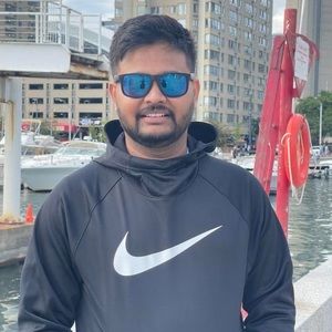 Meet your Posher, Romil